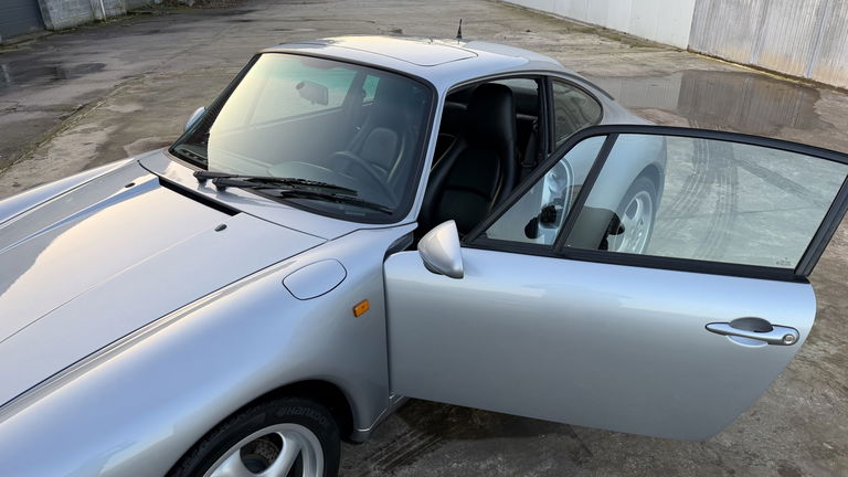 Porsche 993 Carrera