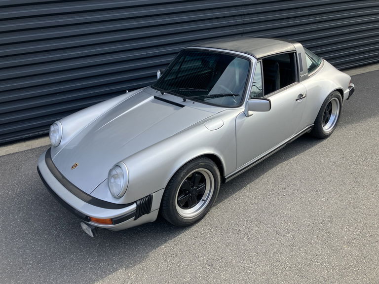 Porsche 911 SC
