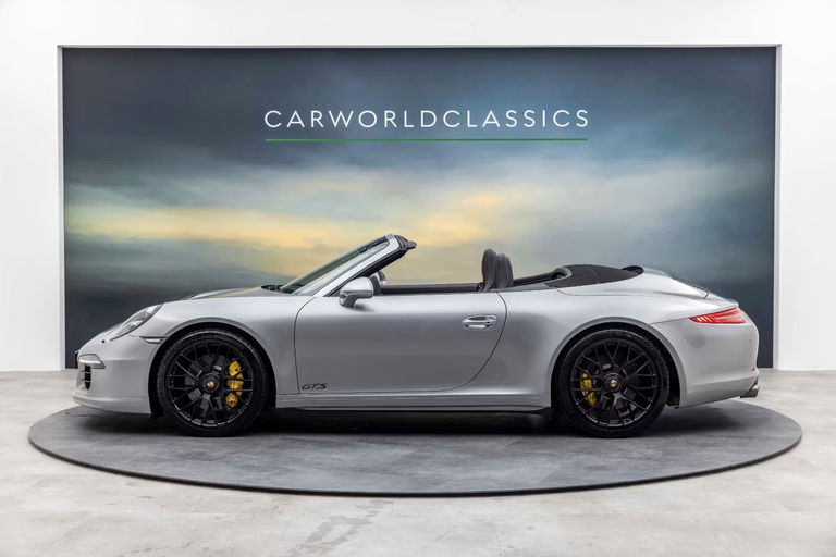 Porsche 991 Carrera 4 GTS