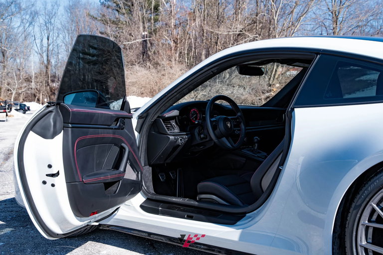 Porsche 992 Carrera T