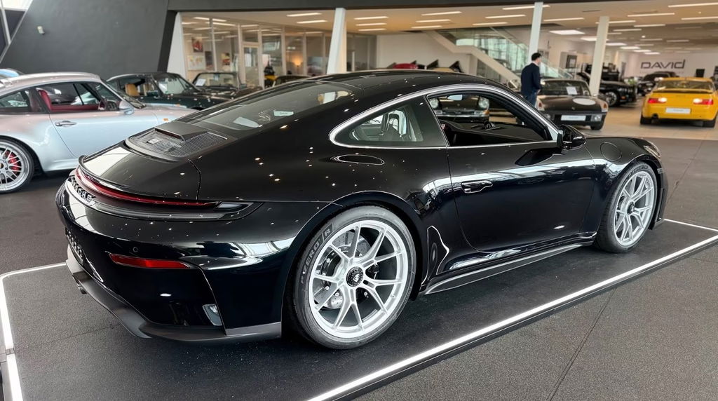 Porsche 992.2 GT3 Touring