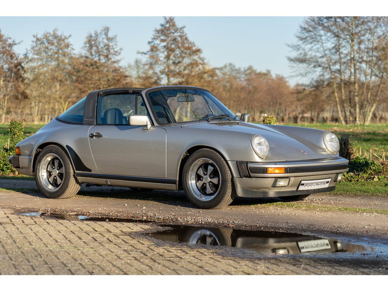 Porsche 911 Carrera 3.2 (US)