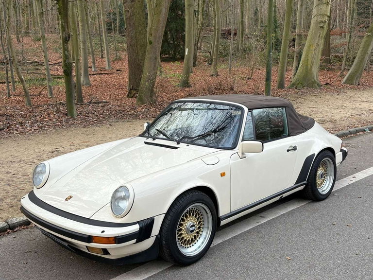 Porsche 911 Carrera 3.2