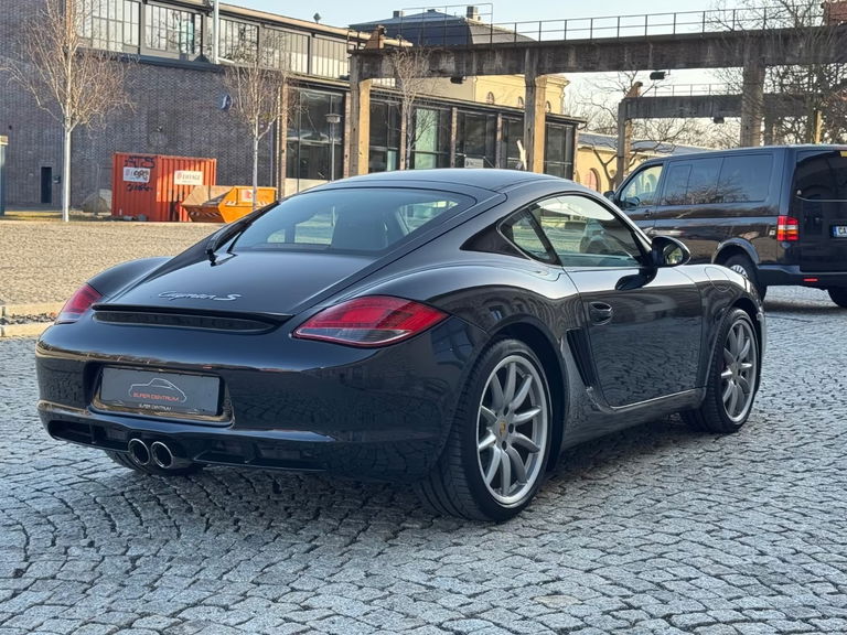 Porsche 987 Cayman S