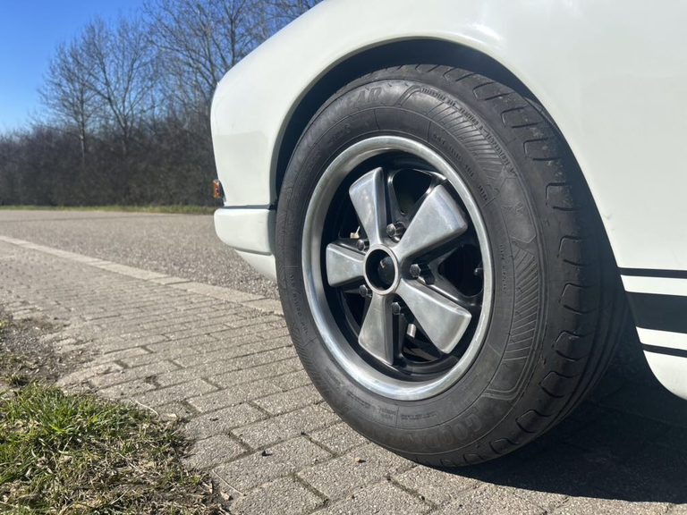 Porsche 911 (F-Modell)