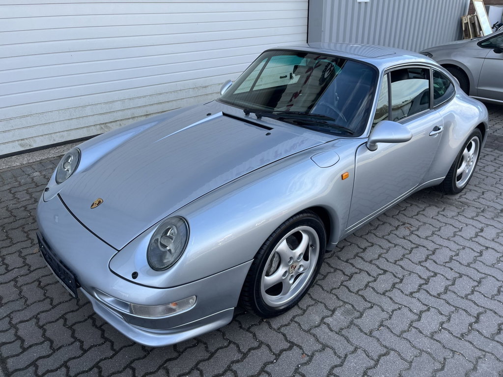 Porsche 993 Carrera 4