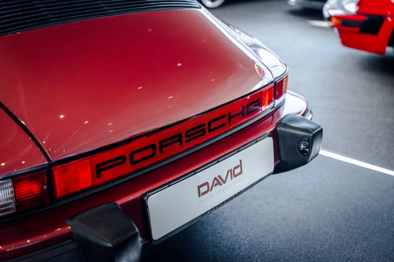 Porsche 911 Carrera 3.2