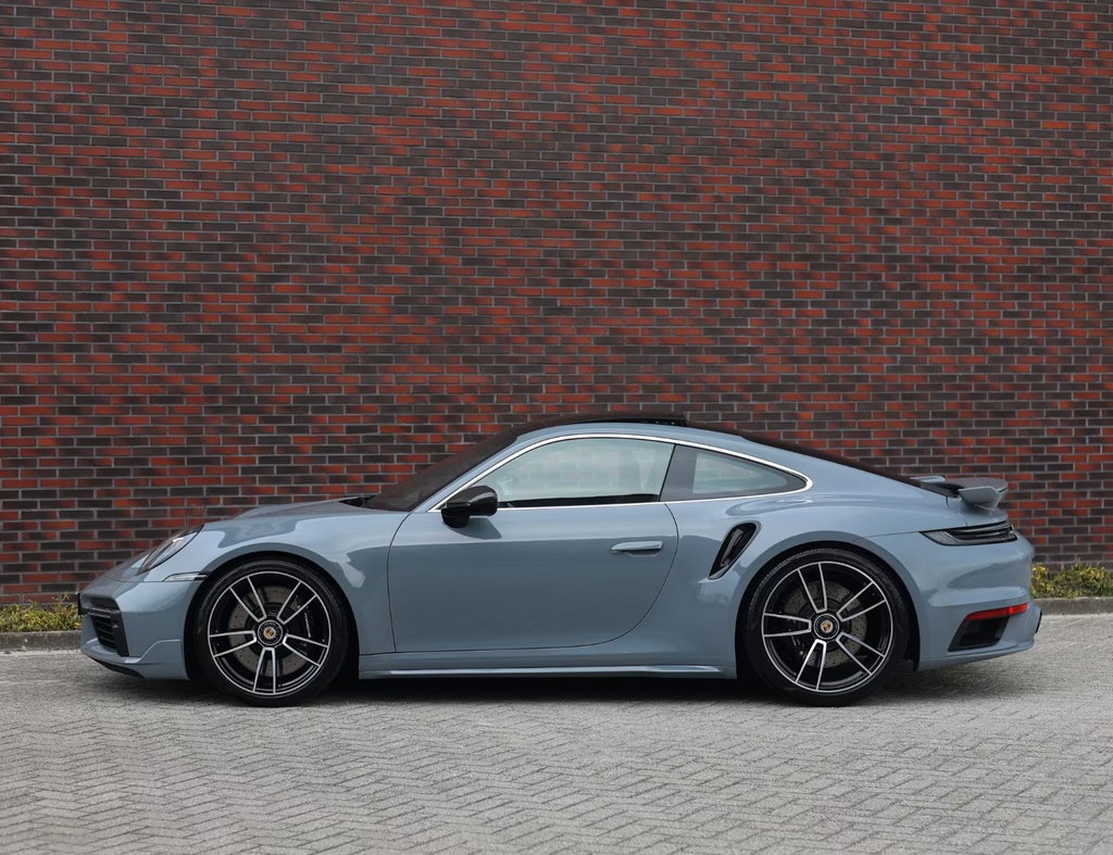 Porsche 992 Turbo