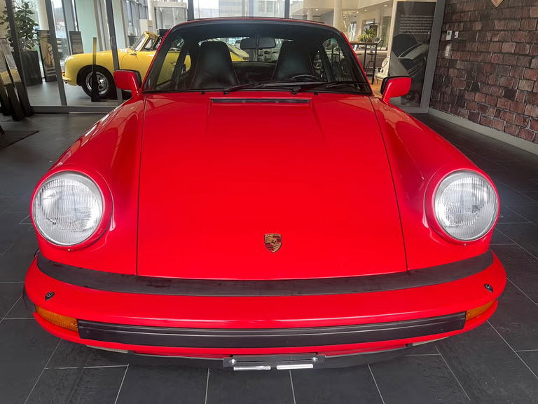 Porsche 911 Carrera 3.2