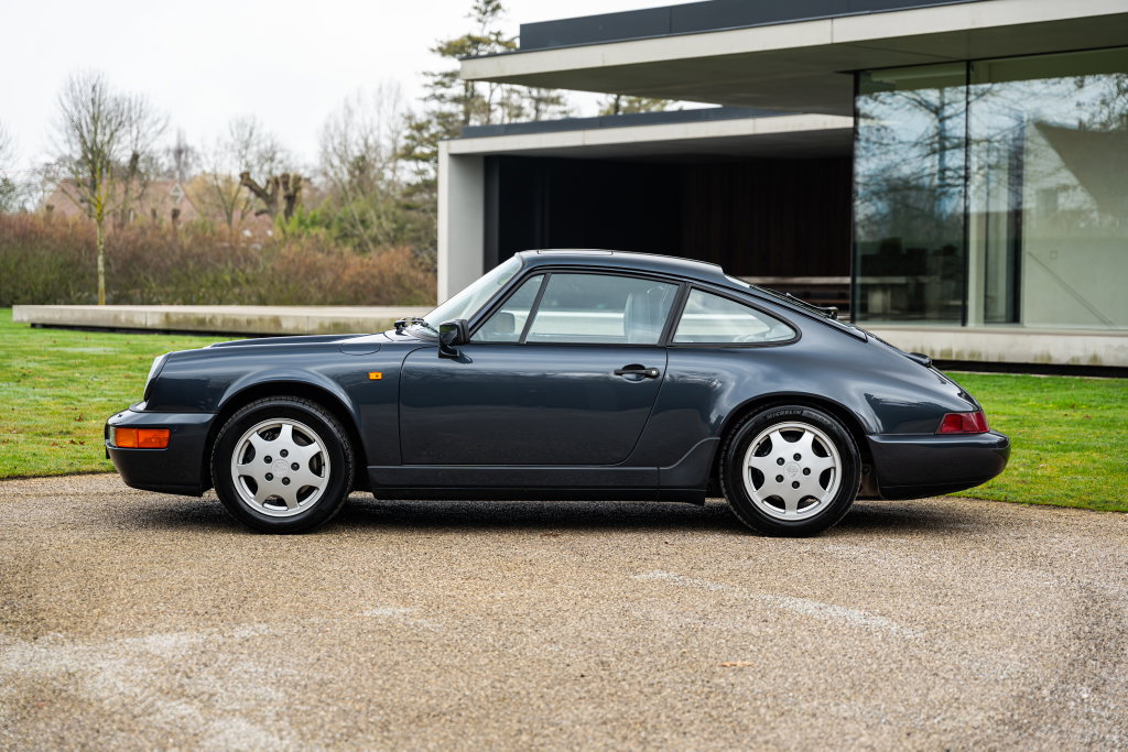 Porsche 964 Carrera 4