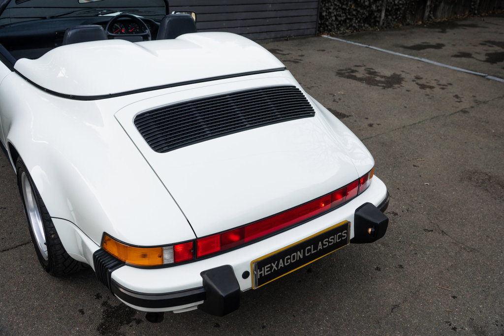 Porsche 911 Carrera 3.2 Speedster