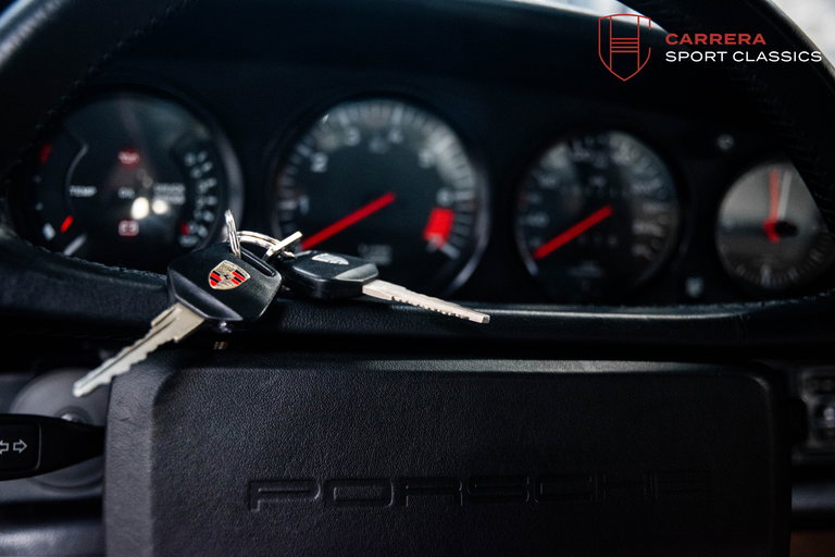 Porsche 911 Carrera 3.2 (KAT)
