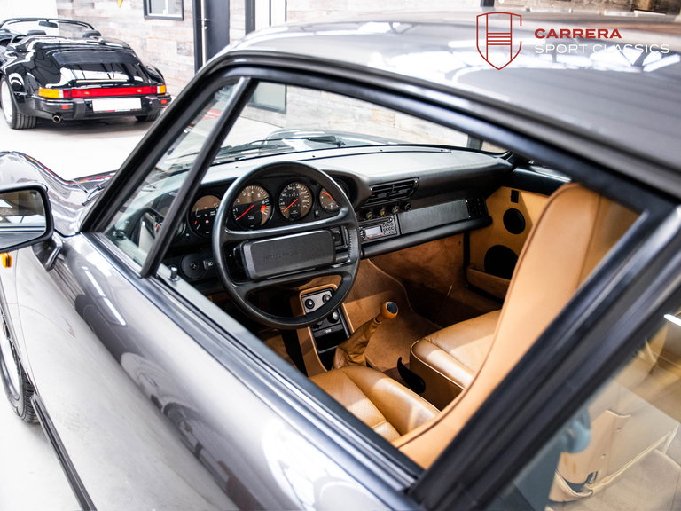 Porsche 911 Carrera 3.2 (KAT)