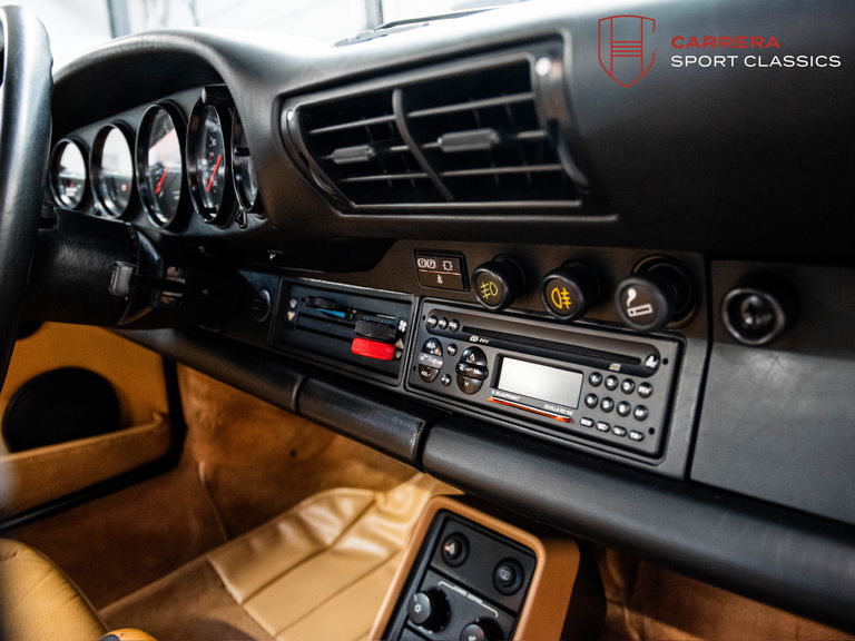 Porsche 911 Carrera 3.2 (KAT)