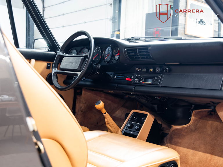 Porsche 911 Carrera 3.2 (KAT)