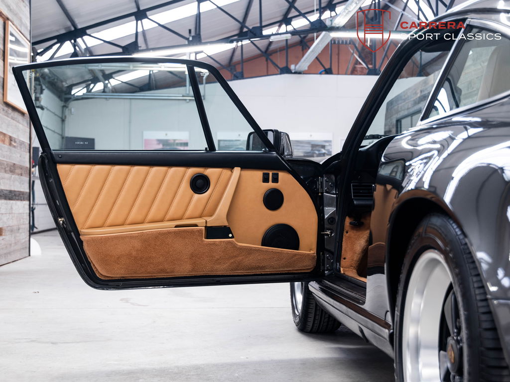 Porsche 911 Carrera 3.2 (KAT)