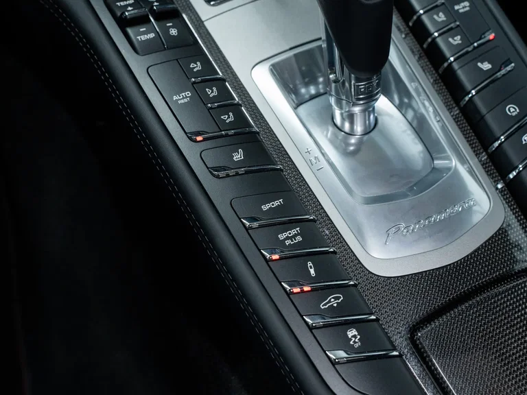 Porsche Panamera GTS