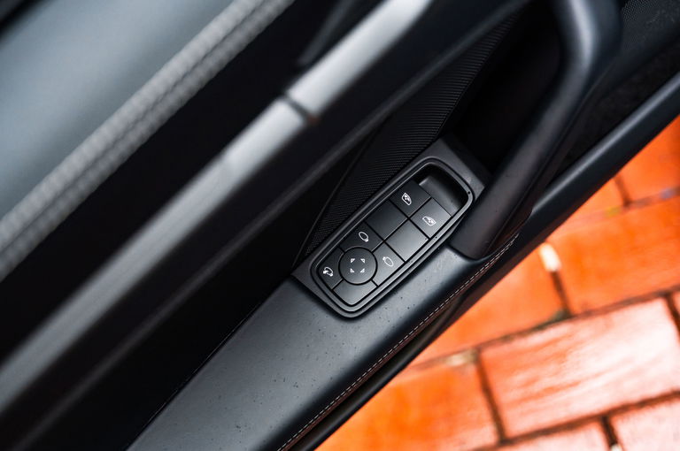 Porsche 992 Carrera S