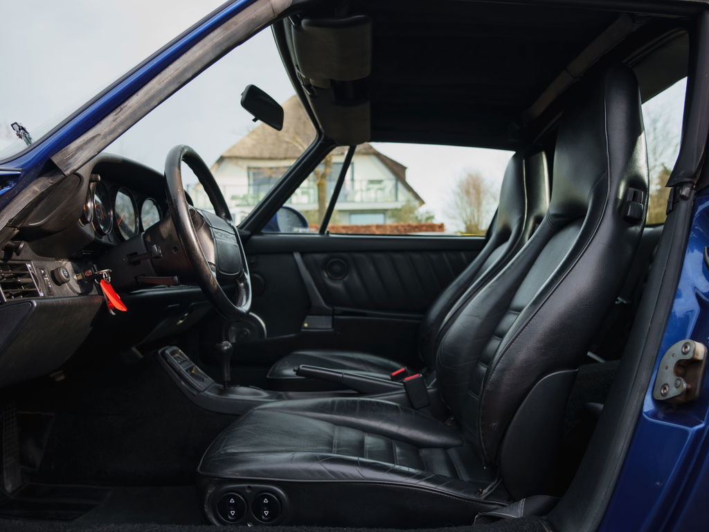 Porsche 964 Carrera 2