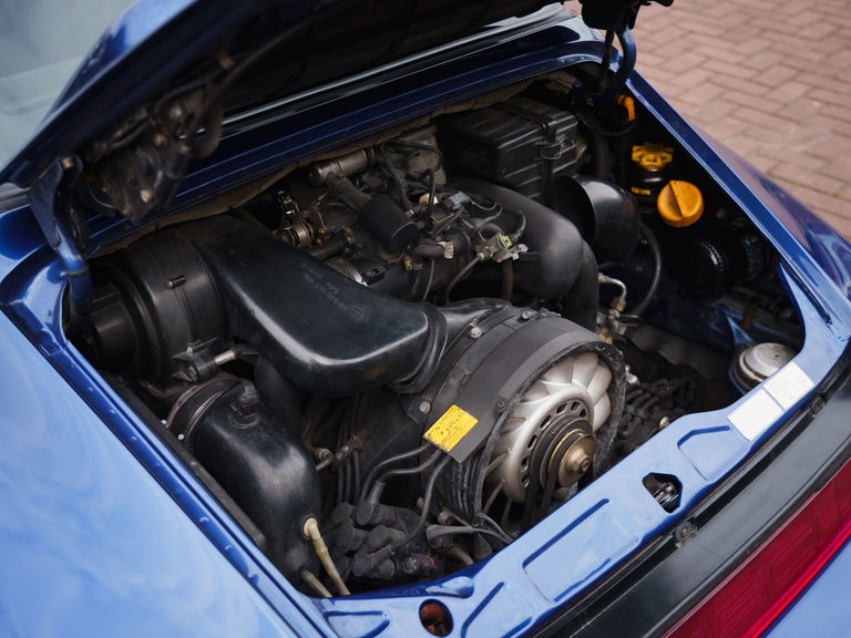 Porsche 964 Carrera 2