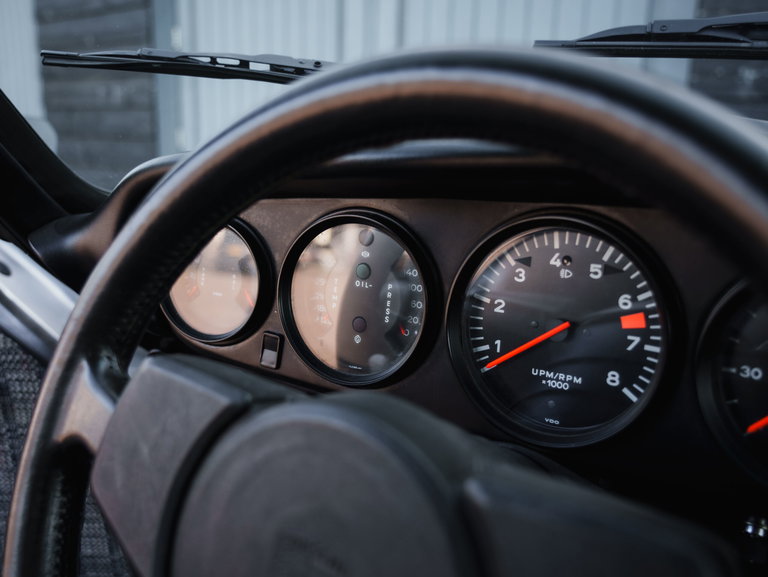 Porsche 911 „25 Jahre Jubiläumsmodell“