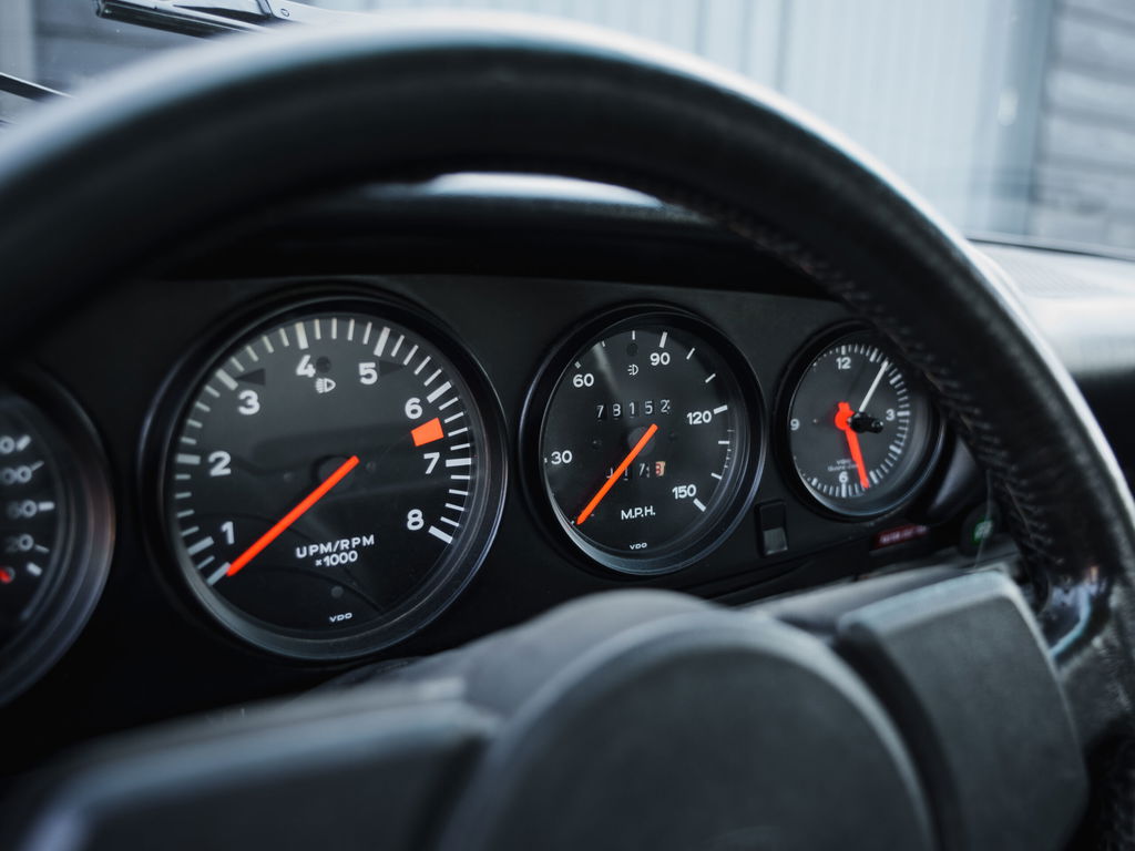 Porsche 911 „25 Jahre Jubiläumsmodell“