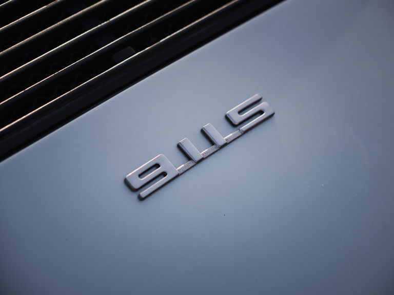 Porsche 911 „25 Jahre Jubiläumsmodell“