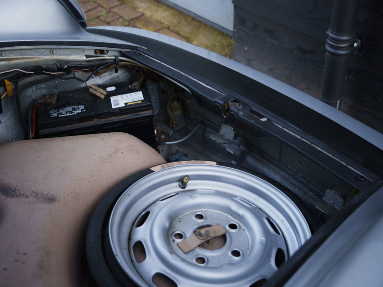 Porsche 911 „25 Jahre Jubiläumsmodell“