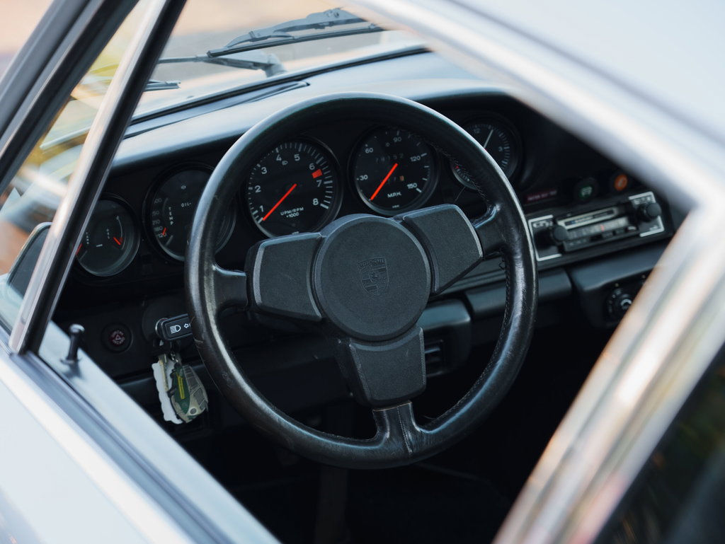 Porsche 911 „25 Jahre Jubiläumsmodell“