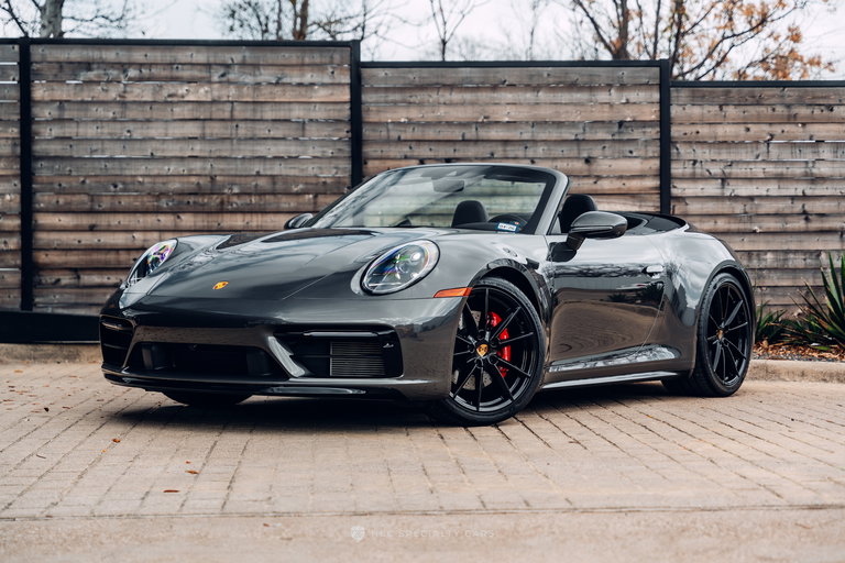 Porsche 992 Carrera 4S