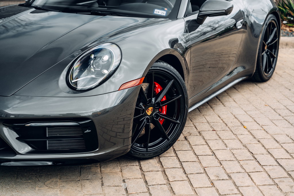Porsche 992 Carrera 4S