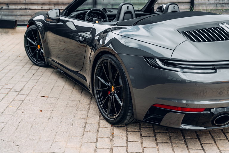 Porsche 992 Carrera 4S