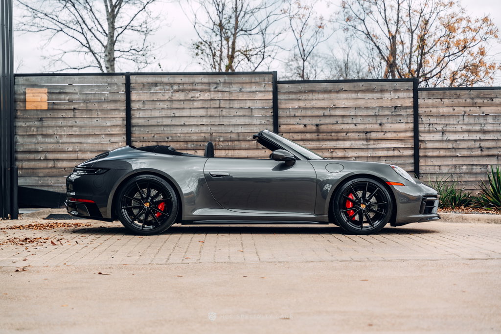 Porsche 992 Carrera 4S