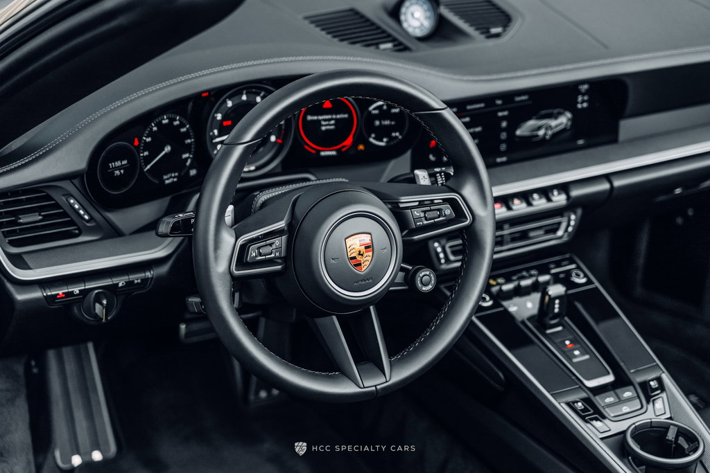 Porsche 992 Carrera 4S