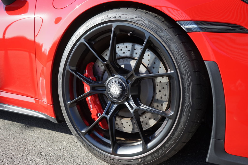 Porsche 992 GT3 Touring