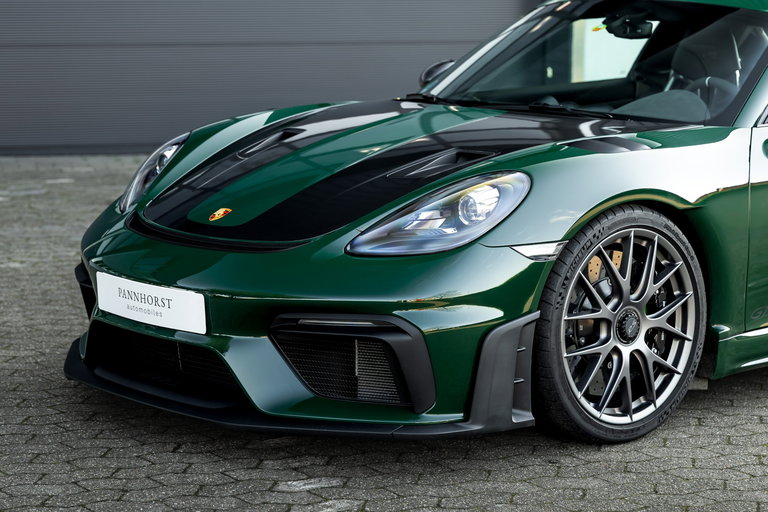 Porsche 718 Cayman GT4 RS