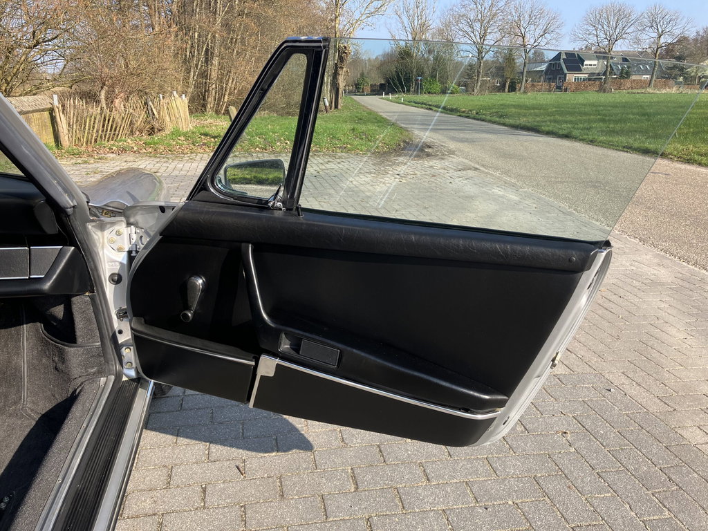 Porsche 911 E