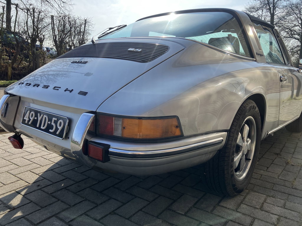 Porsche 911 E