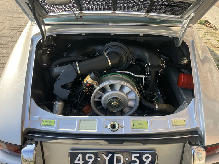 Porsche 911 E