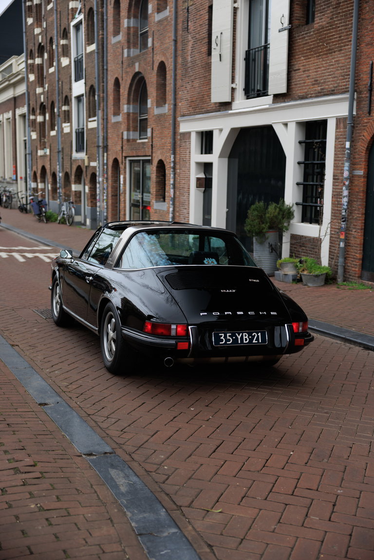 Porsche 911 T