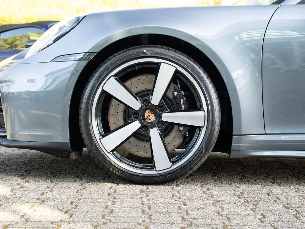 Porsche 992.2 Carrera S