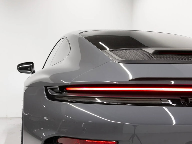 Porsche 992.2 GT3 Touring