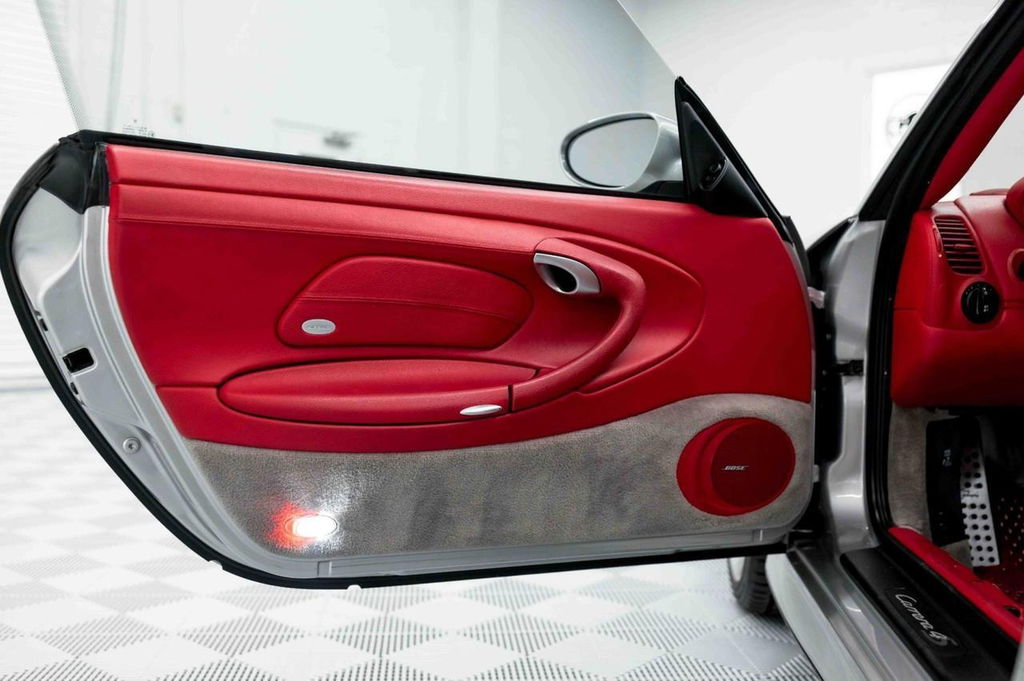 Porsche 996.2 Carrera 4S