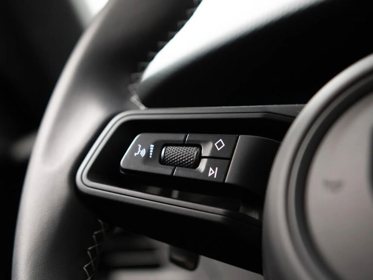 Porsche 992.2 GT3 Touring