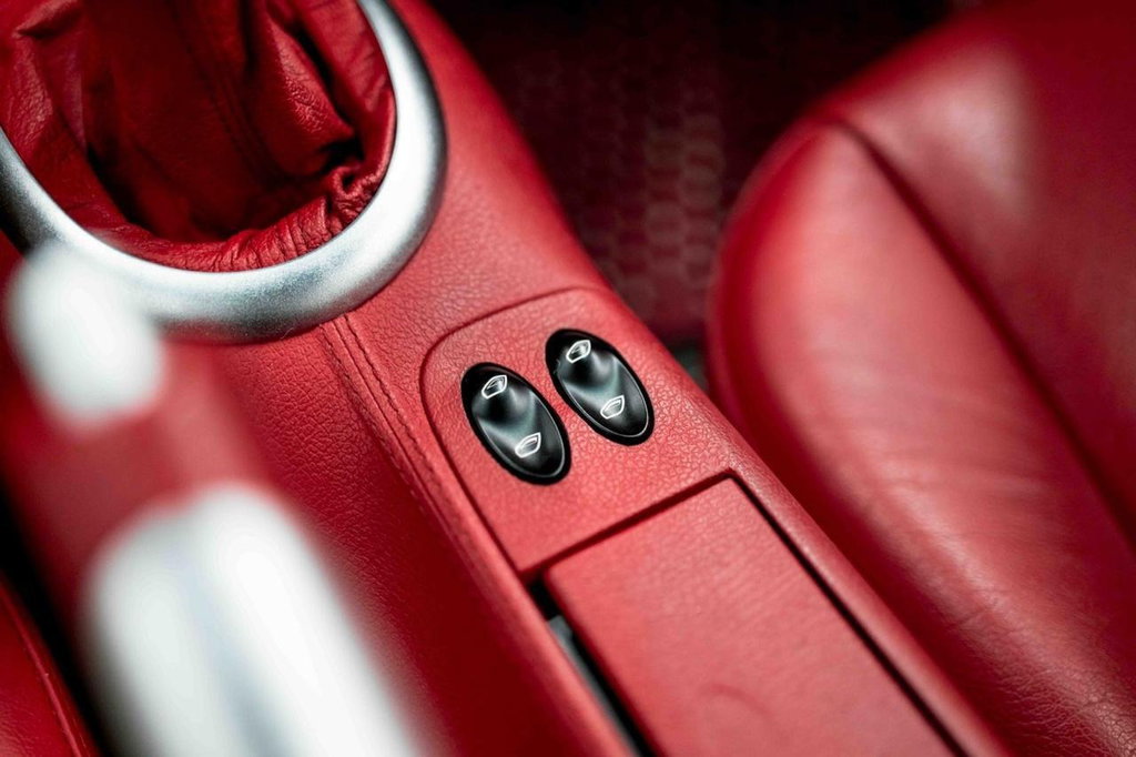 Porsche 996.2 Carrera 4S