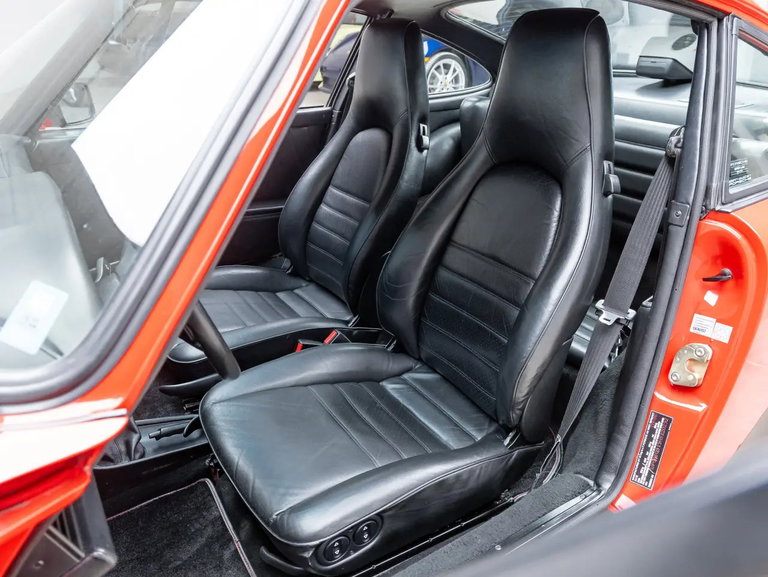 Porsche 911 Carrera 3.2 (US)