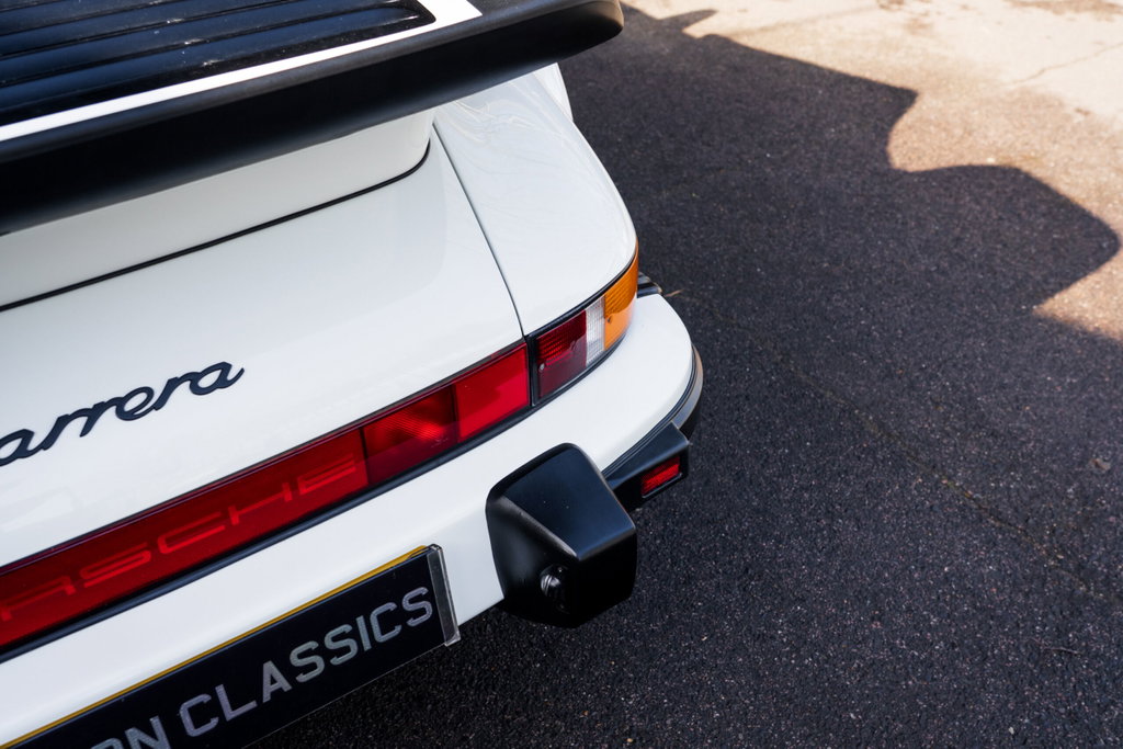 Porsche 911 Carrera 3.2 Supersport