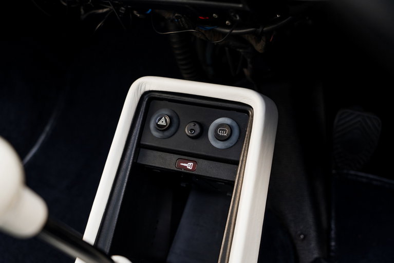 Porsche 911 Carrera 3.2 Supersport