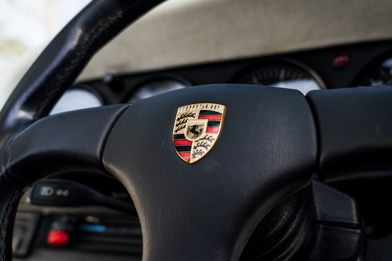 Porsche 911 Carrera 3.2 Supersport