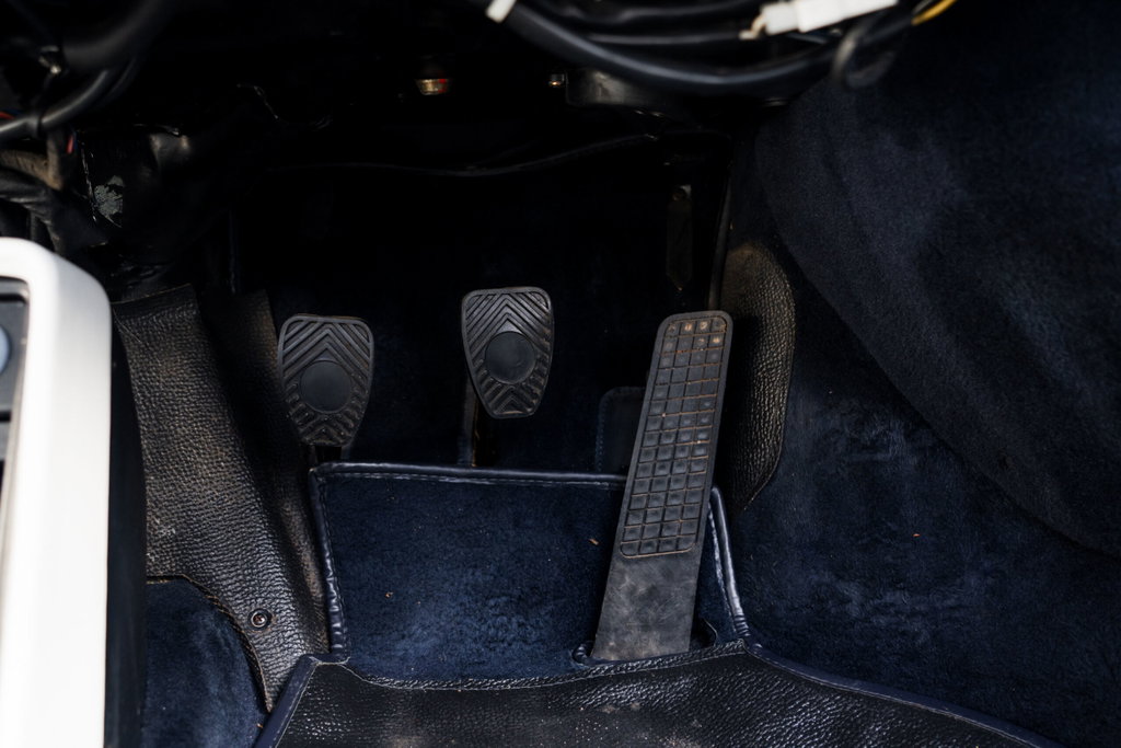 Porsche 911 Carrera 3.2 Supersport